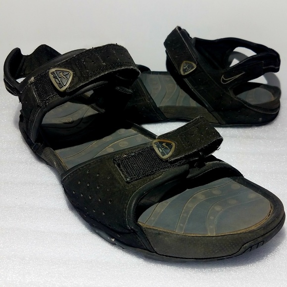 mens sports sandals nike
